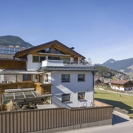 Haus Gondelspass Appartement *